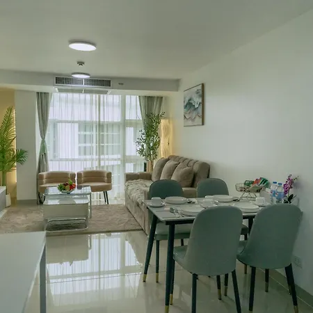 The Kris Cozy 2-Bedrooms Apartment Patong Exterior photo