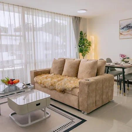The Kris Cozy 2-Bedrooms Apartment Patong Exterior photo
