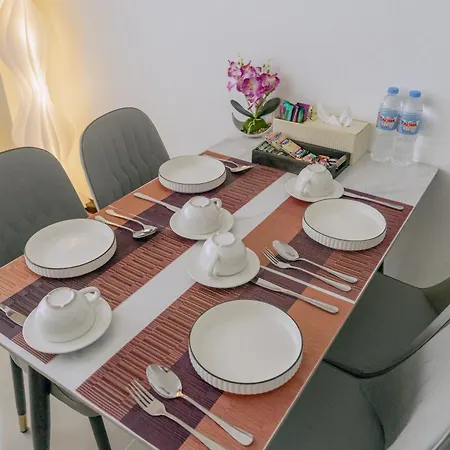 The Kris Cozy 2-Bedrooms Apartment Patong Exterior photo