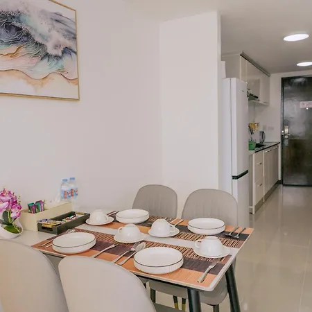 The Kris Cozy 2-Bedrooms Apartment Patong Exterior photo