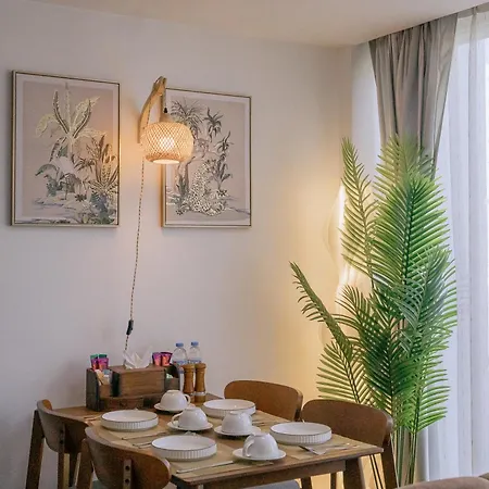 The Kris Cozy 2-Bedrooms Apartment Patong Exterior photo