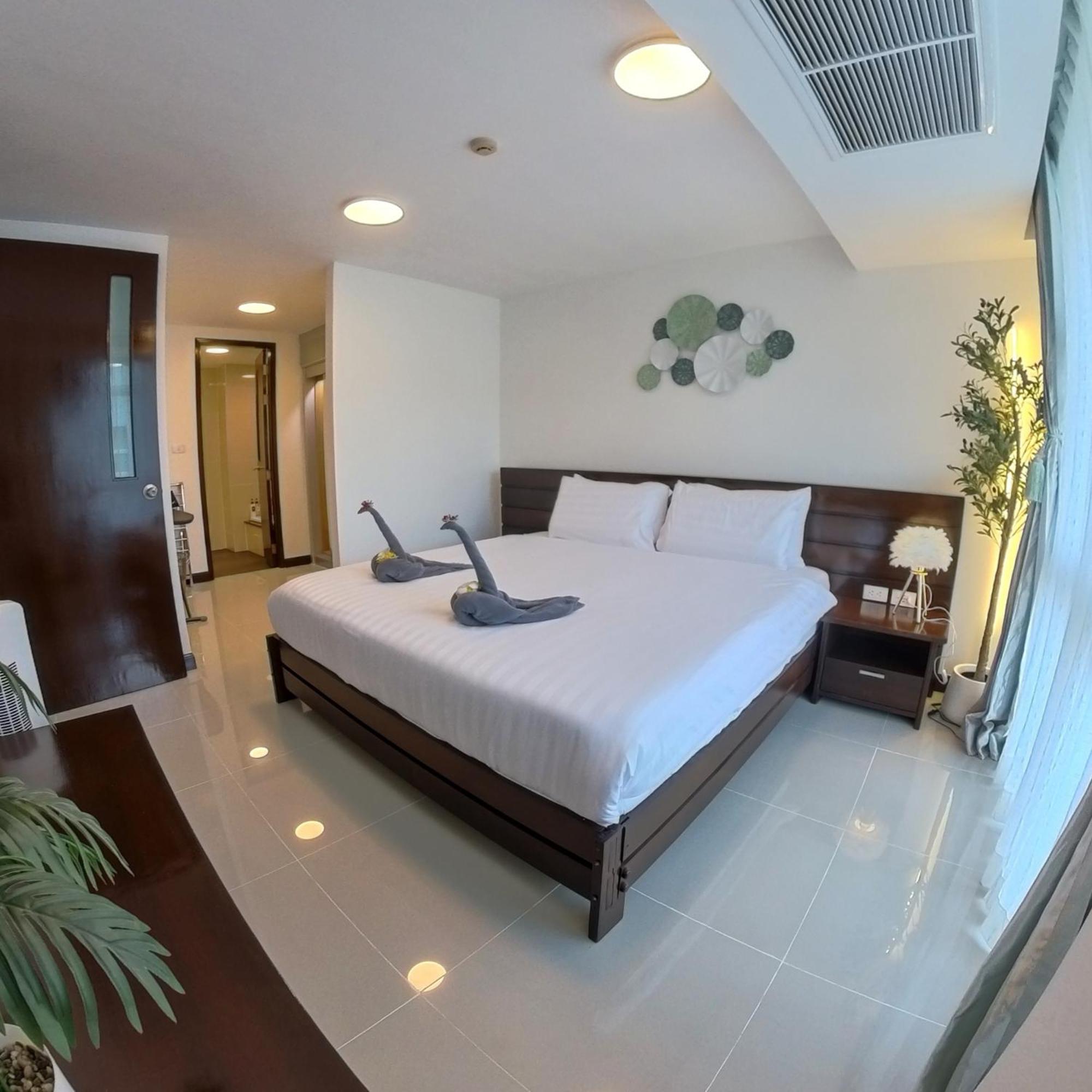 The Kris Cozy 2-bedrooms Apartment Patong